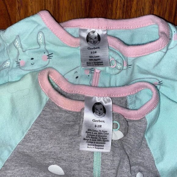 5 For $25 Gerber Baby 2 Bunny Themed Zipper Footies Baby Size 0-3 Month - Picture 3 of 5